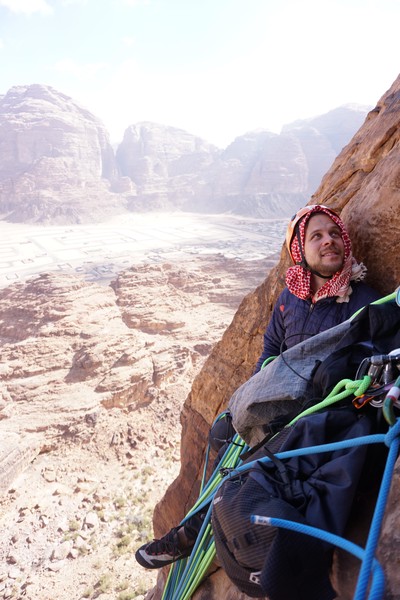 I Ørkenland, gjør som bediunene: bruk skjerfet mot sand og sol.