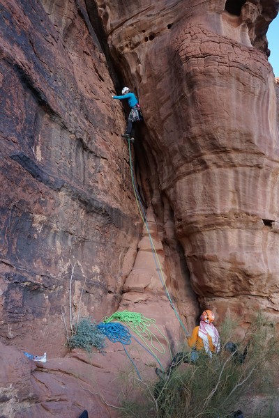 Vilde tester kaminteknikken i starten av Diedro Ida